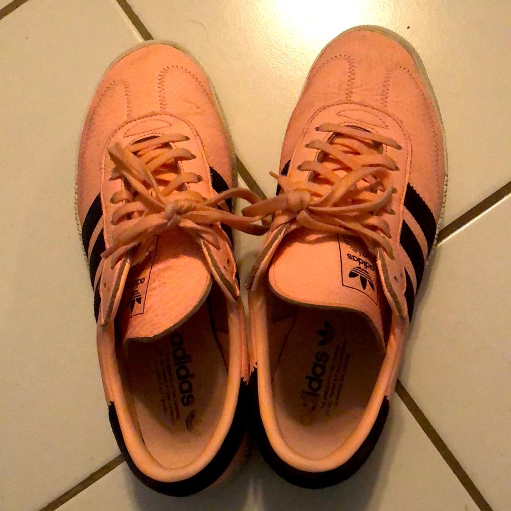 ADIDAS SAMBAS!